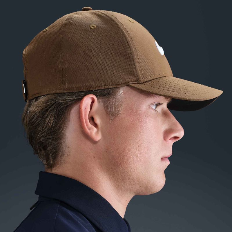 Кепка Nike Dri-FIT Club mosswood brown/white 8