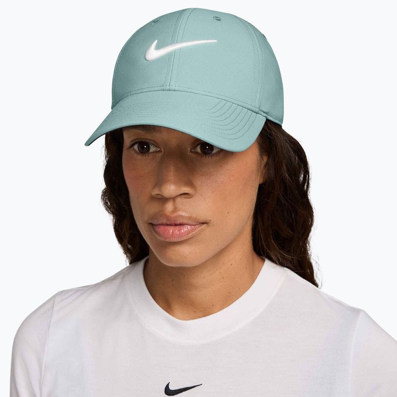 Кепка Nike Dri-FIT Club cannon/white