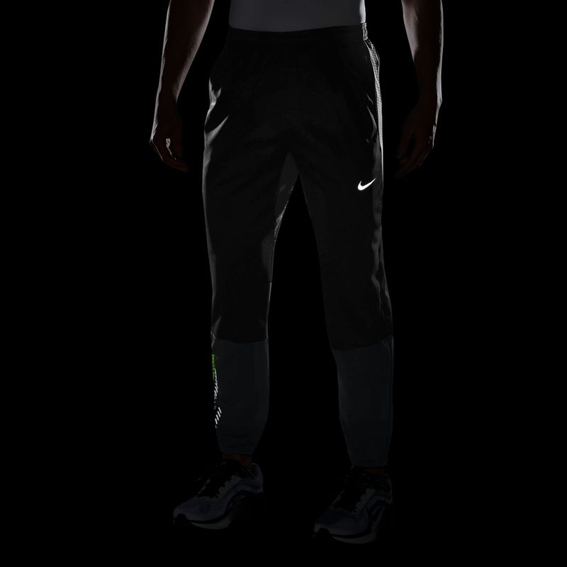 Чоловічі бігові штани Nike Challenger Therma-Fit Winterized light smoke grey 7