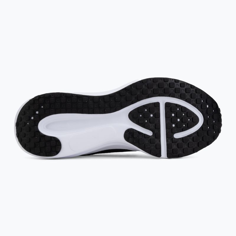 Кросівки для бігу чоловічі Nike Revolution 8 EasyOn white/wolf grey/black 4