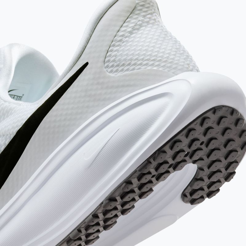Кросівки для бігу чоловічі Nike Revolution 8 EasyOn white/wolf grey/black 4