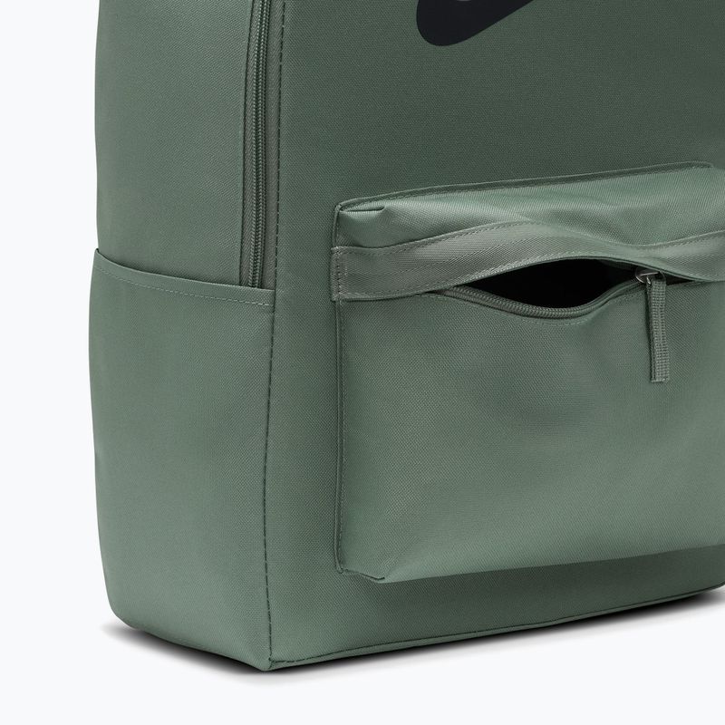Рюкзак міський Nike Heritage 25 л clay green/clay green/black 6