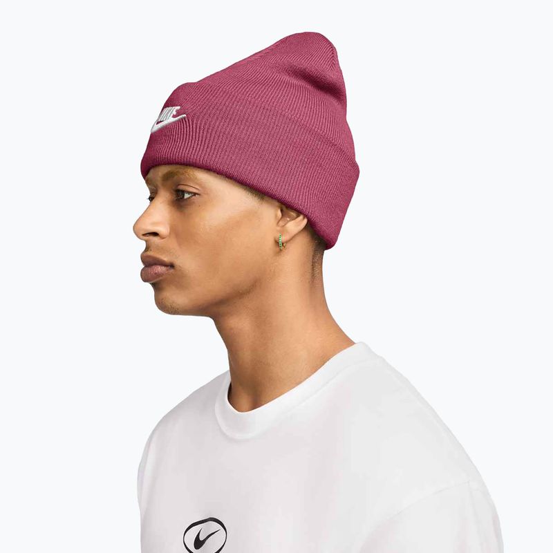 Шапка зимова Nike Peak Futura Beanie sweet beet/white 6