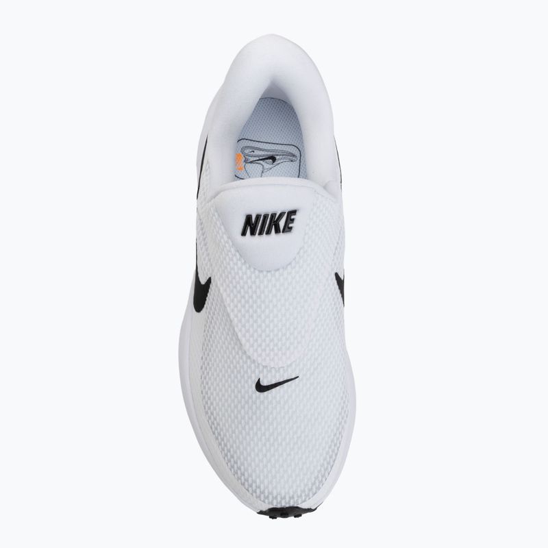 Жіночі бігові кросівки Nike Revolution 8 EasyOn white/wolf grey/black 5