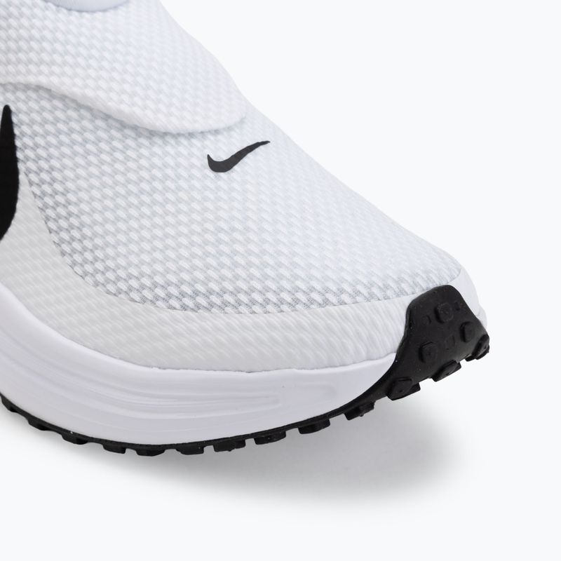 Кросівки для бігу жіночі Nike Revolution 8 EasyOn white/wolf grey/black 7
