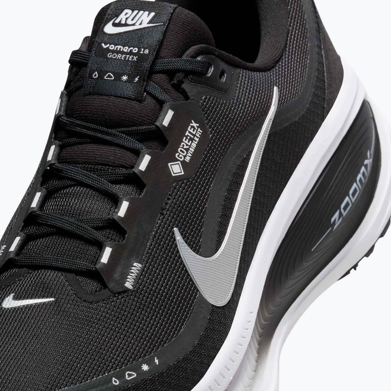 Buty do biegania męskie Nike Vomero 18 GORE-TEX black/anthracite/white/metallic silver 9