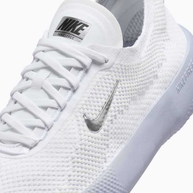 Жіночі тренувальні кросівки Nike Free 2025 white/ghost/metallic silver 8