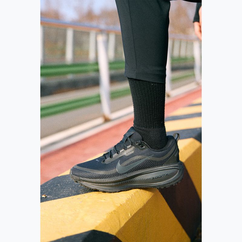 Кросівки для бігу жіночі Nike Vomero 18 GORE-TEX black/anthracite 13