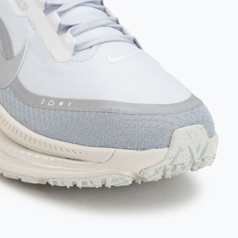 Чоловічі бігові кросівки Nike Vomero 18 GORE-TEX pure platinum/metallic silver 7