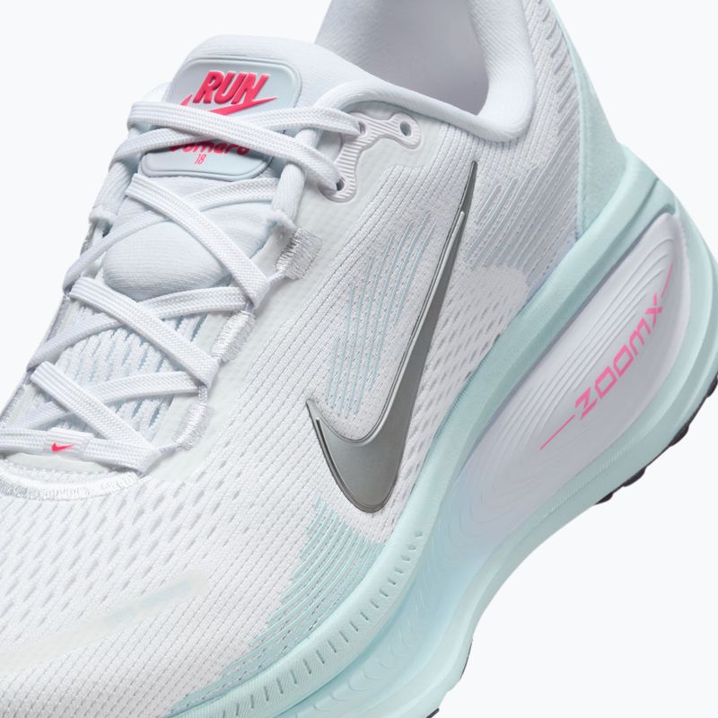Кросівки для бігу жіночі  Nike Vomero 18 white/glacier blue/metallic silver 14