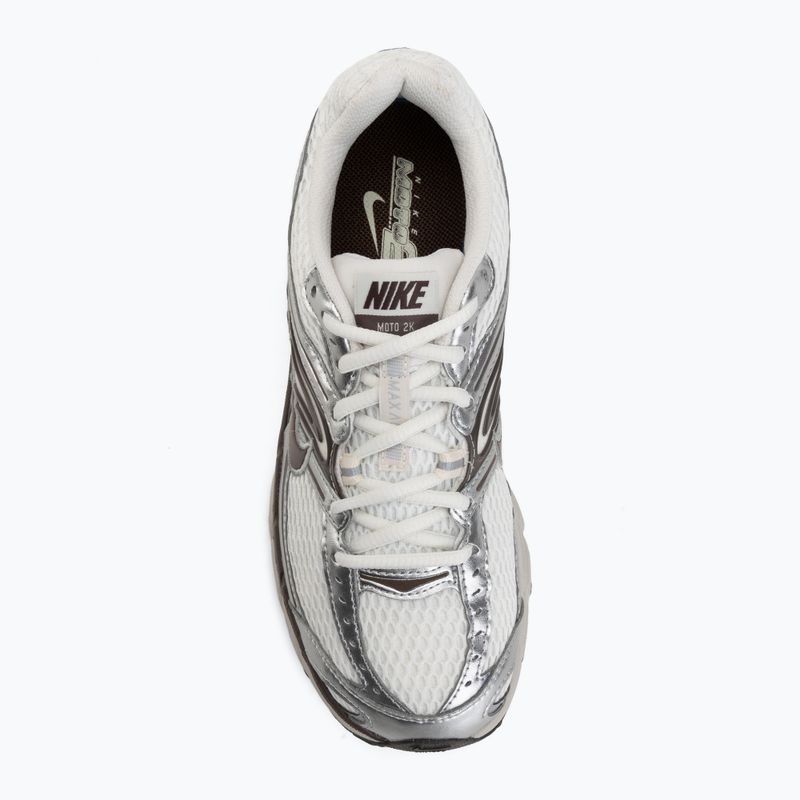 Взуття жіноче Nike Air Max Moto 2K phantom/metallic silver/baroque brown 5