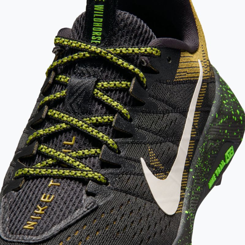 Жіночі бігові кросівки Nike Wildhorse 10 black/peat moss/volt ice/phantom 8