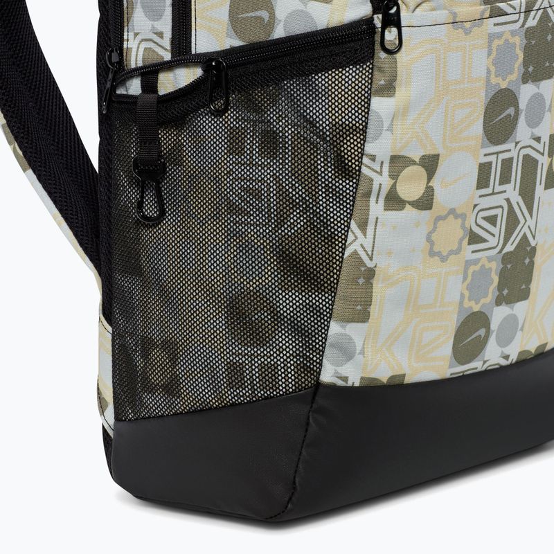 Рюкзак для тренувань Nike Brasilia 9.5 35 л off white/black/white 8