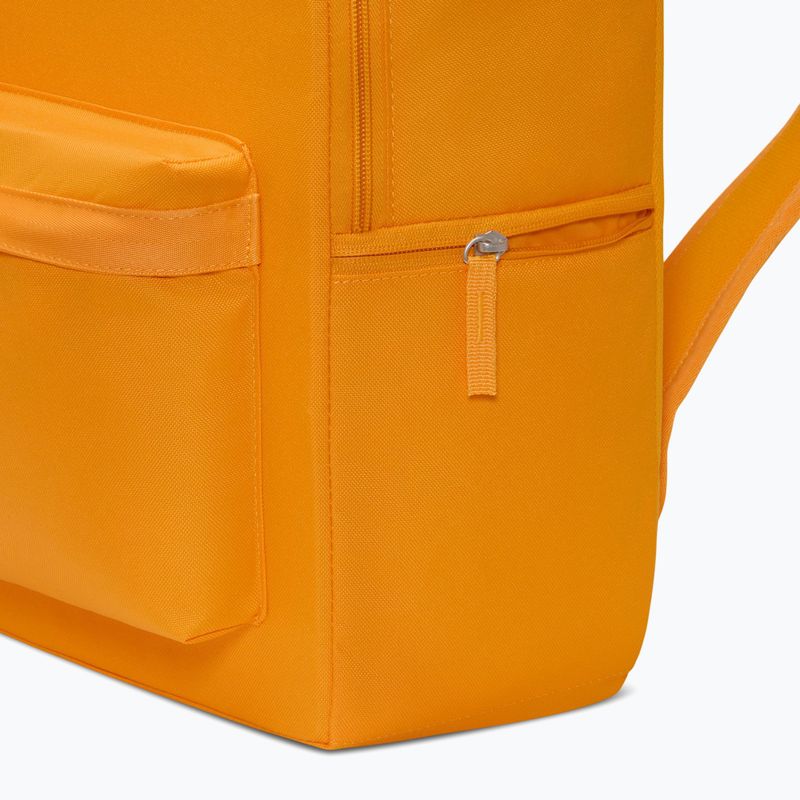 Рюкзак міський Nike Heritage 25 л university gold/university gold/white 6