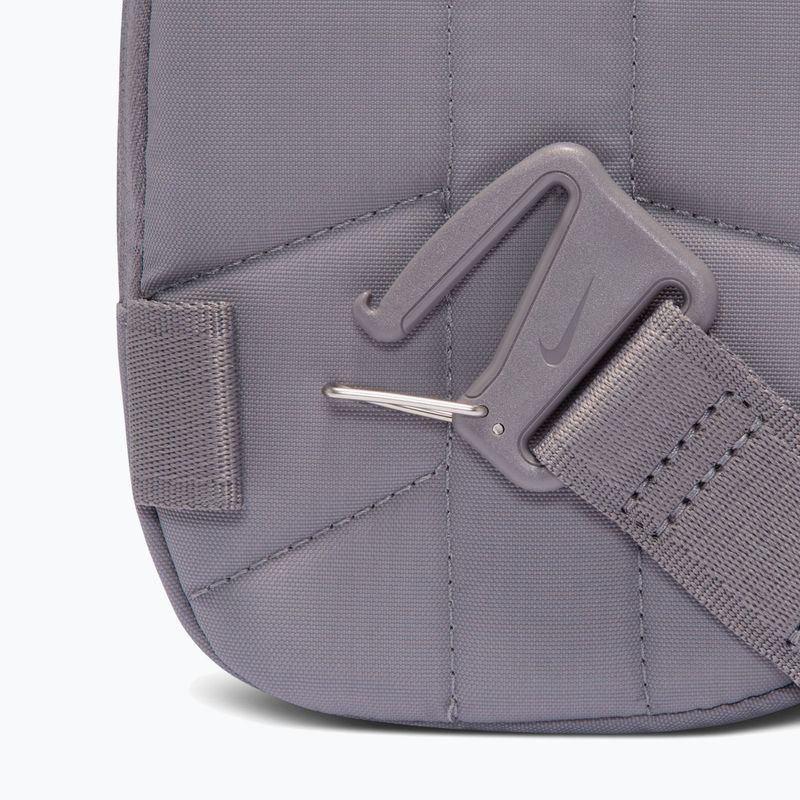 Сумка-бананка Nike Sportswear Commute Sling 1 л pencil point/light smoke grey 6