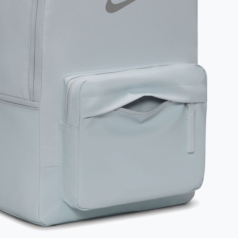 Рюкзак міський Nike Heritage 23 л pure platinum/metallic silver 8