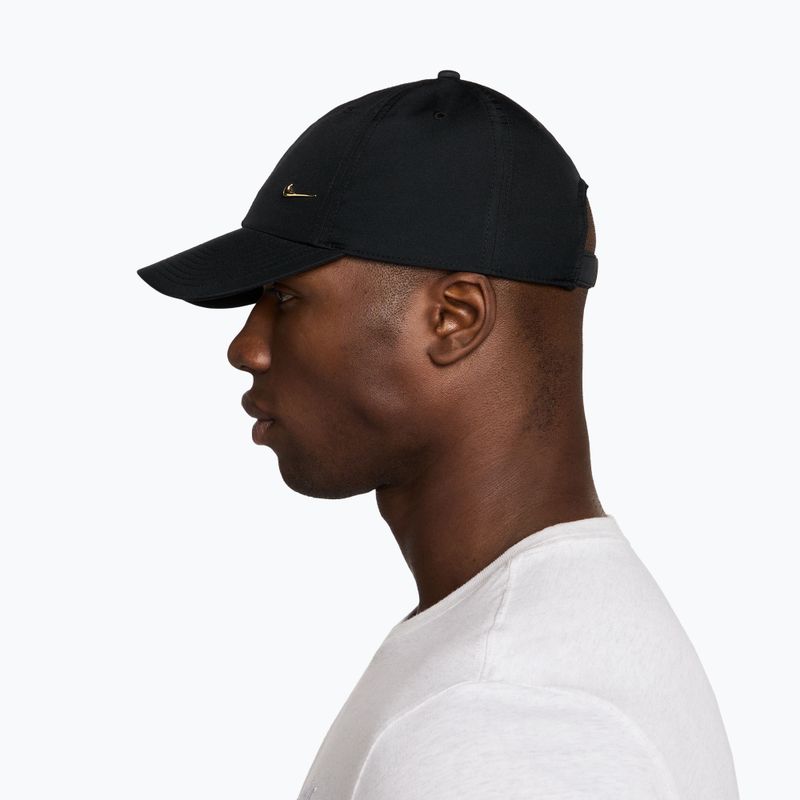 Кепка Nike Dri-Fit Club Unstructured Metal Swoosh black/metallic gold 9