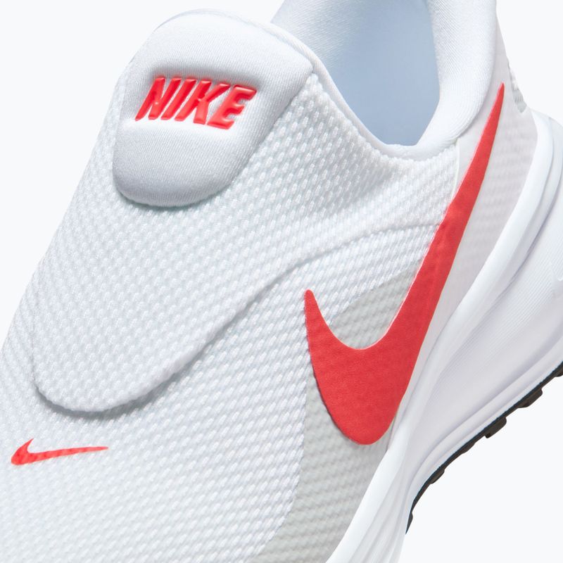 Кросівки для бігу чоловічі Nike Revolution 8 EasyOn white/off white/light crimson 8