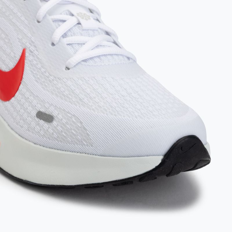 Чоловічі бігові кросівки Nike Journey Run white/spruce aura/bright crimson 7