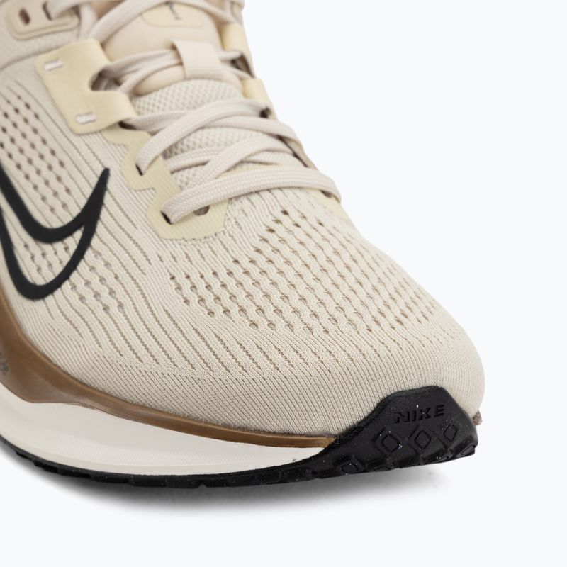 Кросівки для бігу жіночі Nike Quest 6 light khaki/sail/metallic gold/off noir 7
