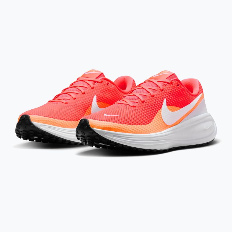 Кросівки для бігу жіночі Nike Revolution 8 hot lava/orange pulse/black/white 3