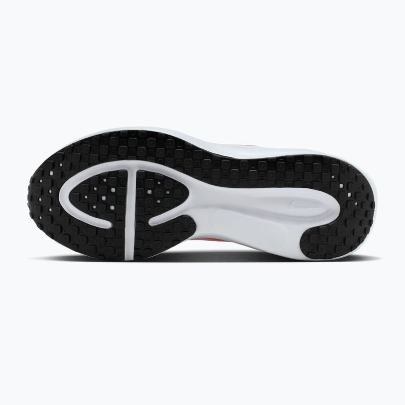 Кросівки для бігу жіночі Nike Revolution 8 hot lava/orange pulse/black/white 5