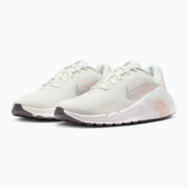 Жіноче тренувальне взуття Nike Flex Train sail/chalk/pencil point/white 3