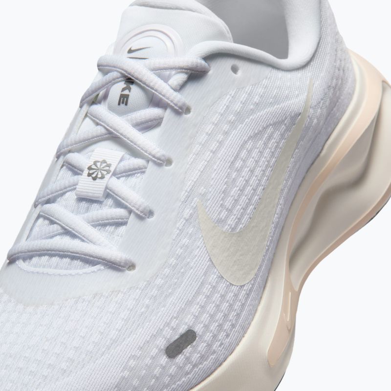 Жіночі бігові кросівки Nike Journey Run white/sail/pencil point/white 7