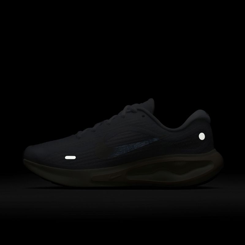 Кросівки для бігу жіночі Nike Journey Run white/sail/pencil point/white 16