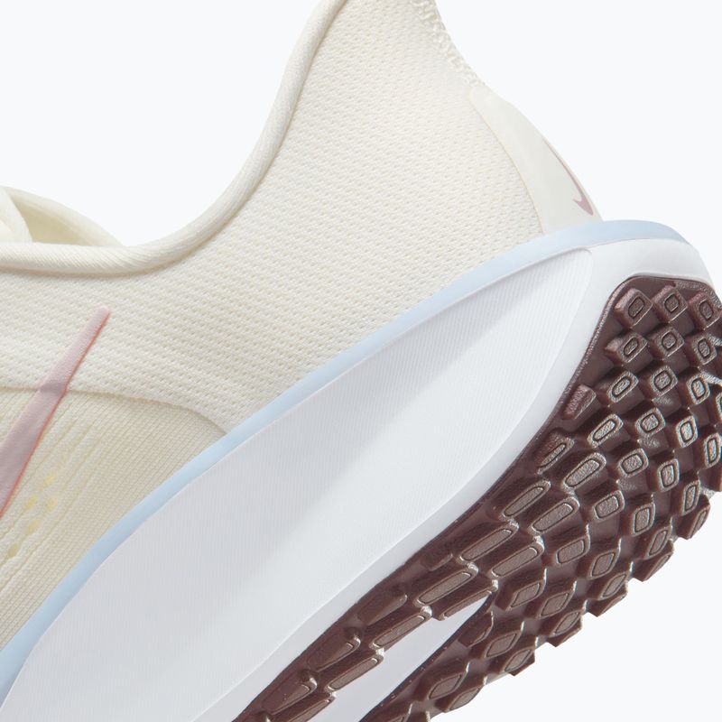 Жіночі бігові кросівки Nike Quest 6 sail/hydrogen blue/tattoo/particle rose 9