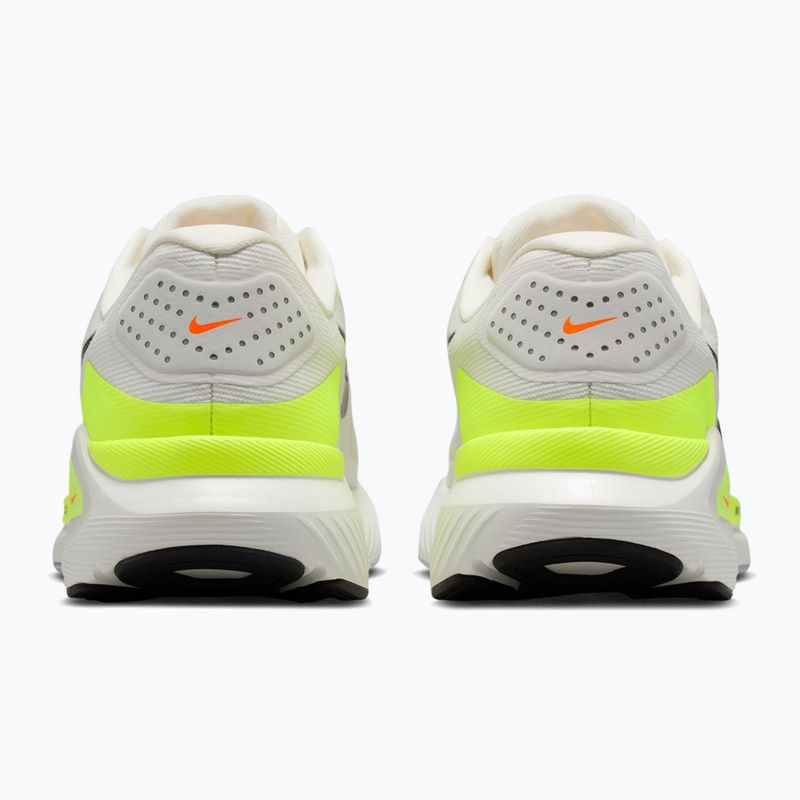 Кросівки для бігу чоловічі Nike Structure 26 summit white/volt/total orange/black 4