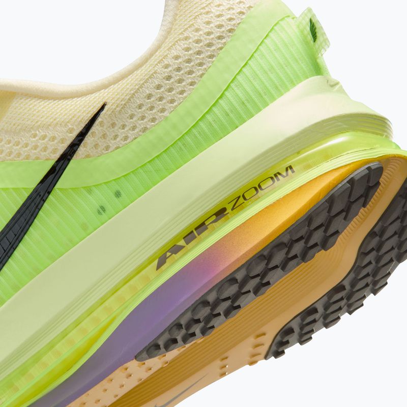 Кросівки для бігу чоловічі Nike Pegasus Premium alabaster/barely volt/volt ice/black 10