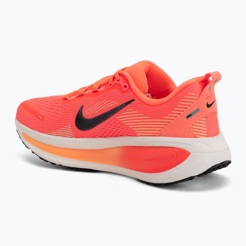 Кросівки для бігу жіночі Nike Vomero 18 Hot lava/chalk/orange pulse/black 3