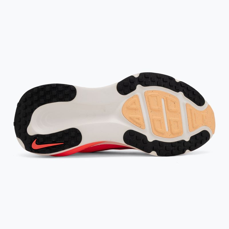 Кросівки для бігу жіночі Nike Vomero 18 Hot lava/chalk/orange pulse/black 4
