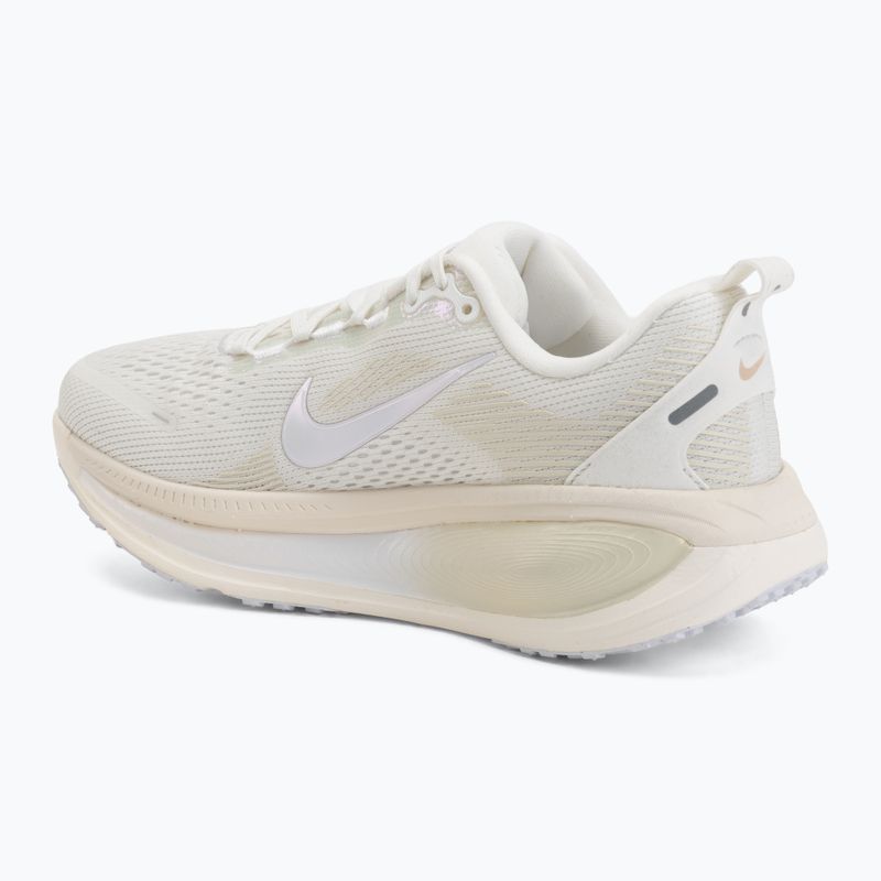 Кросівки для бігу жіночі Nike Vomero 18 ESS summit white/chalk/sea glass/white 3
