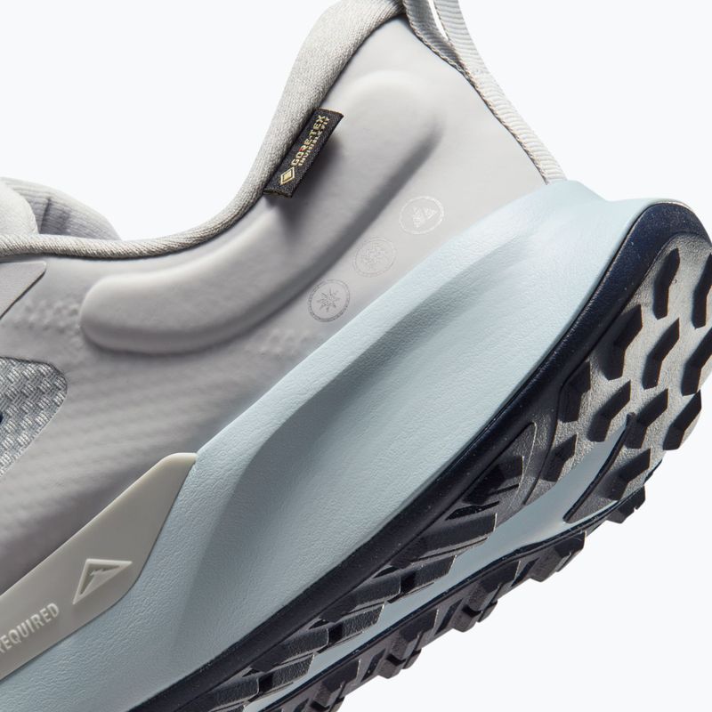 Чоловічі бігові кросівки Nike Juniper Trail 2 GORE-TEX grey fog/sapphire/midnight navy 9