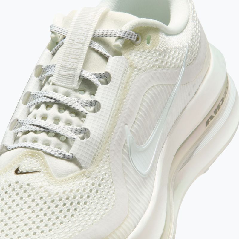 Кросівки для бігу жіночі Nike Pegasus Premium ESS summit white/pure platinum/white 9