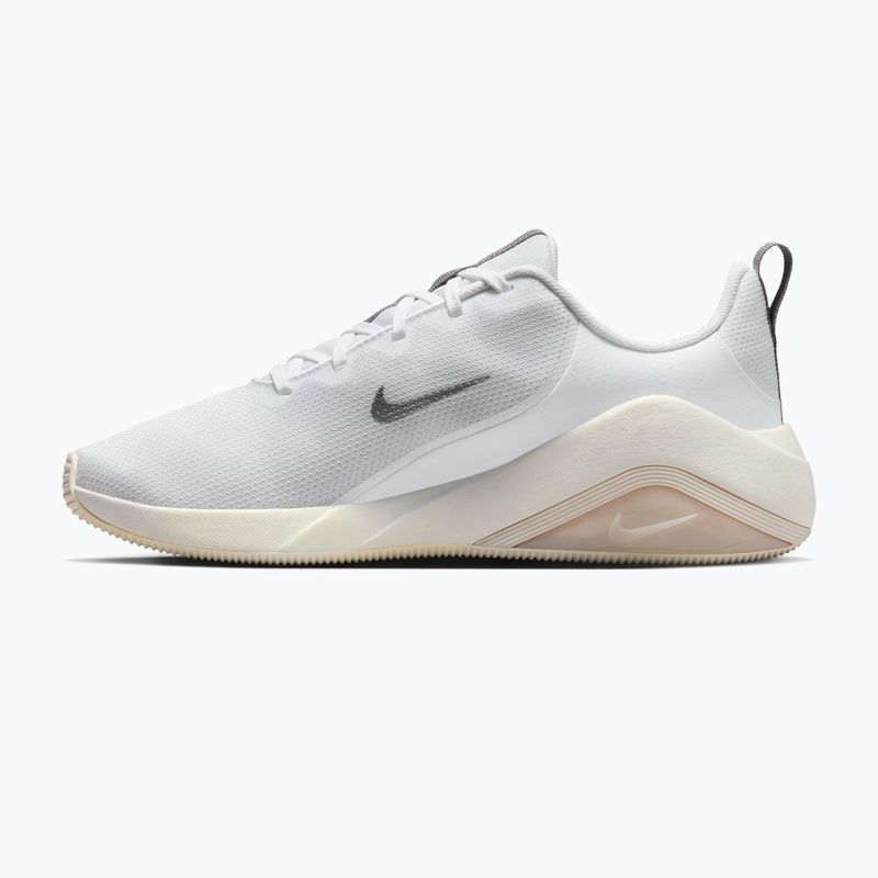 Жіноче тренувальне взуття Nike Bella 7 white/sail/pencil point/multi-color 2