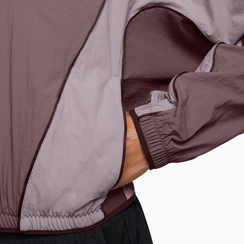 Жіноча куртка для бігу Nike Swift UV Repel tattoo/light violet ore 3