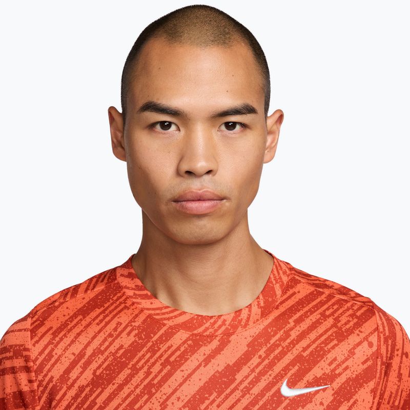Футболка тенісна чоловіча Nike Court Dri-Fit Victory Print turf orange/white 3