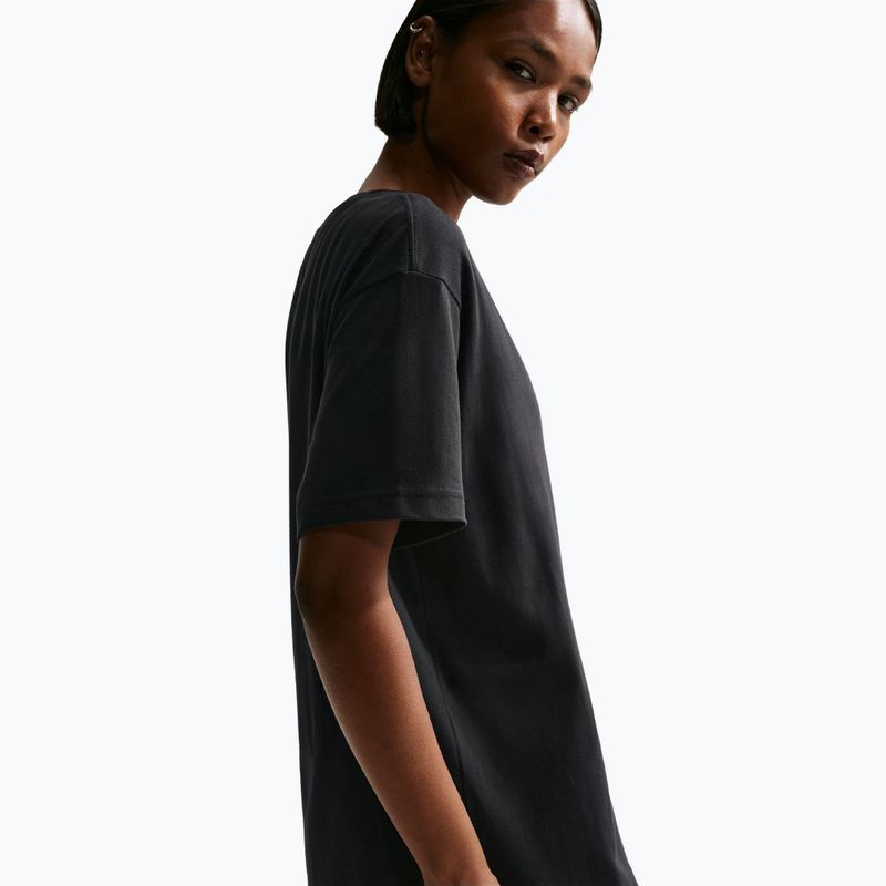 Футболка жіноча Nike Sportswear Classic black/white 5