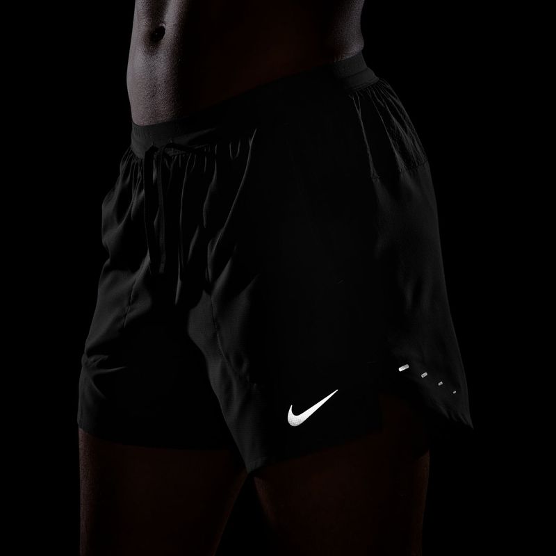 Чоловічі шорти Nike Stride Dri-Fit Brief-Lined 5" 6