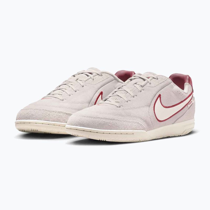 Кросівки футбольні чоловічі Nike Tiempo Streetgato Prm moon particle/team red/chalk 3