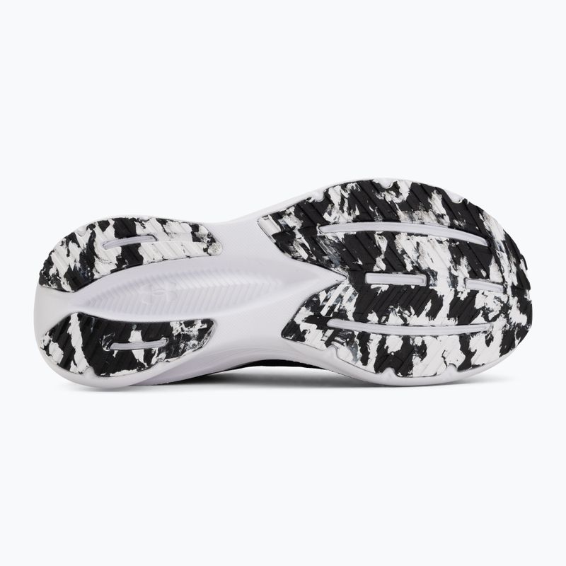 Кросівки для бігу жіночі Under Armour Chase black/black/white 4
