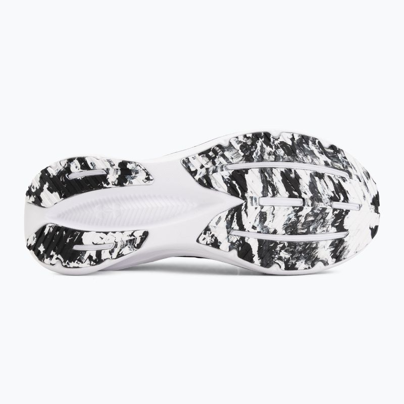 Кросівки для бігу чоловічі Under Armour Chase black/black/white 4