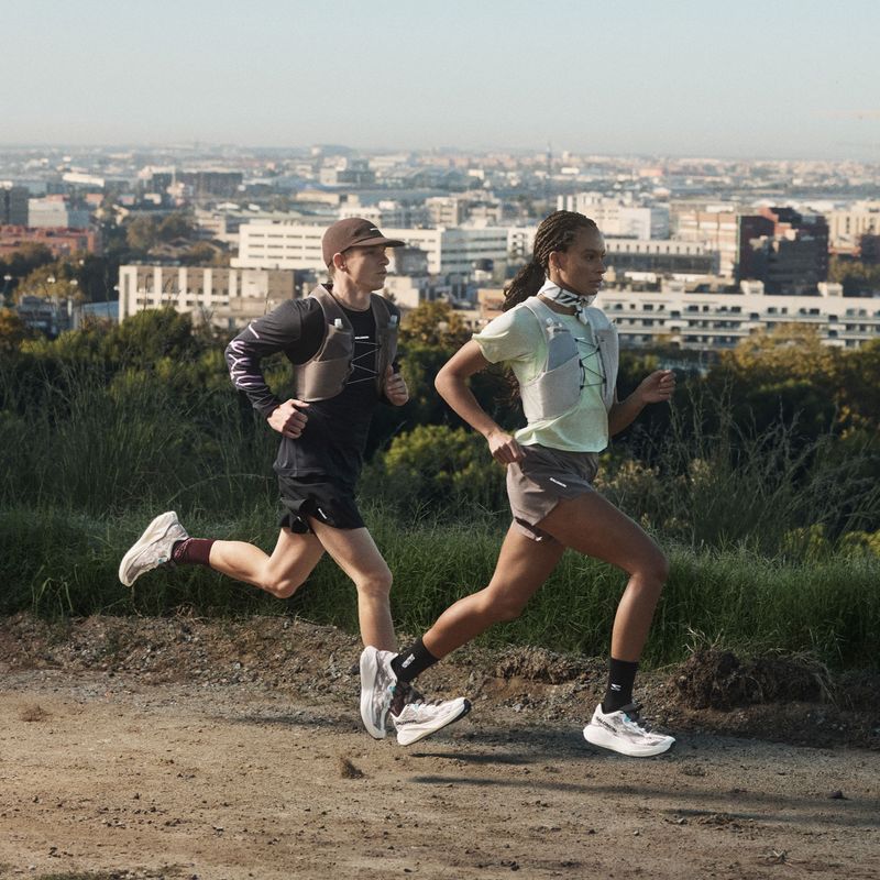 Кросівки для бігу чоловічі Salomon Aero Glide 4 GRVL vanilla ice/black/iron 9