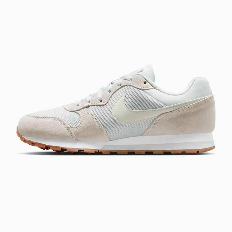 Взуття жіноче Nike MD Runner 2 photon dust/white/gum med brown/sail 2
