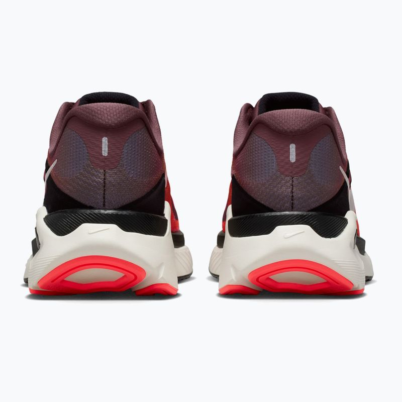 Жіночі бігові кросівки Nike Structure Plus tattoo/hot lava/black/silver 4