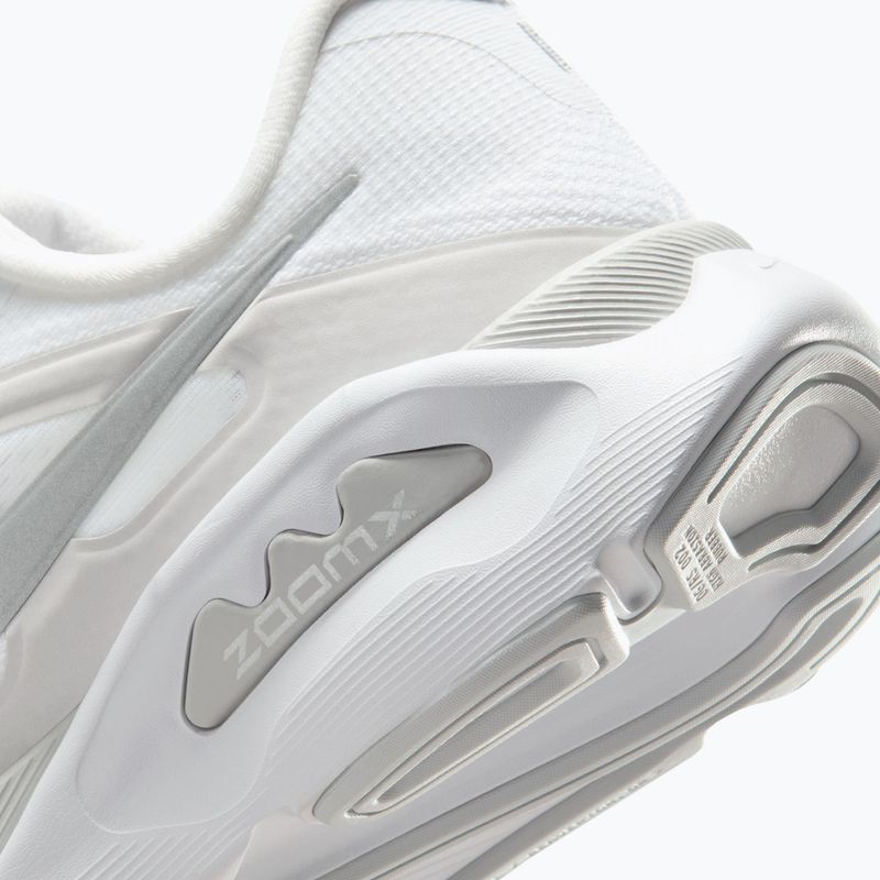 Кросівки для бігу жіночі Nike Structure Plus white/photon dust/metallic silver 5