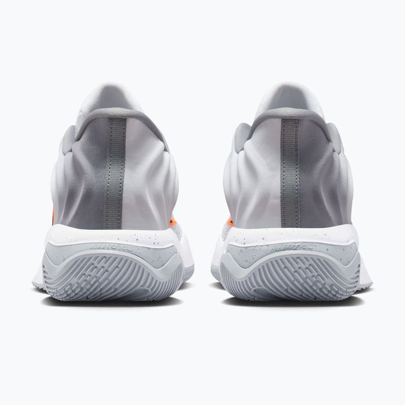 Чоловіче баскетбольне взуття Nike Giannis Immortality 4 white/volt/wolf grey/black 4